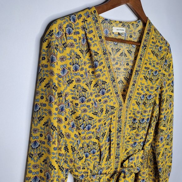 Max Studio Womens Tie Front Blouse Size L Yellow Floral Smocked Back 3/4 Sleeve - Picture 2 of 10